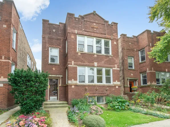 2545 W Coyle Ave, Chicago, IL 60645