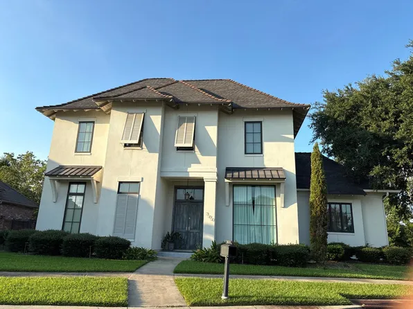300 Brightwood Dr, Lafayette, LA 70508