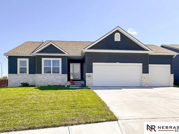 12903 S 55th St, Papillion, NE 68133