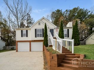 7325 Hunters Ridge Dr, Douglasville, GA 30134
