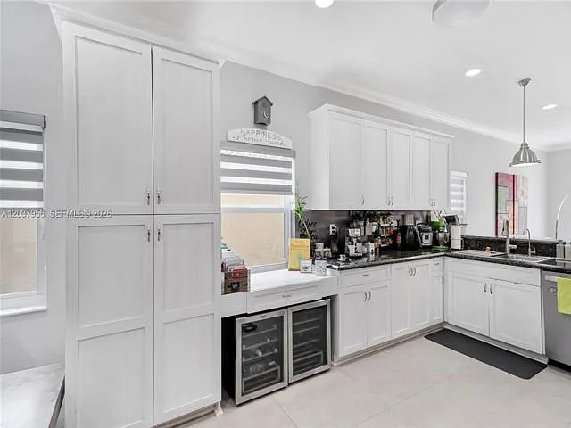 4152 Sapphire Ter — Photo 19