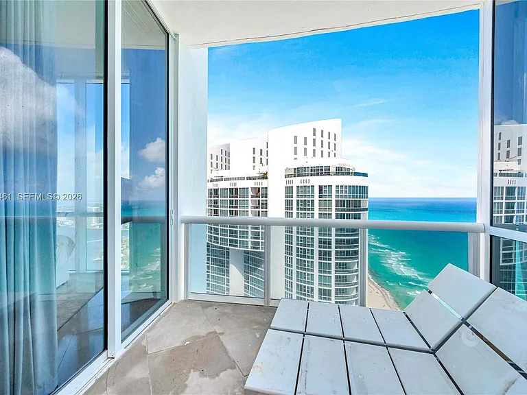 18101 Collins Ave #5509 — Photo 36