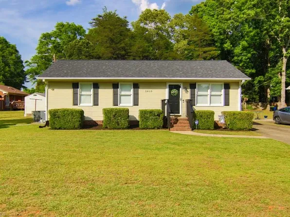 2410 Evergreen Ave, Burlington, NC 27217