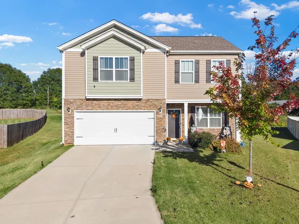 1477 Renoir Ct, Lyman, SC 29365