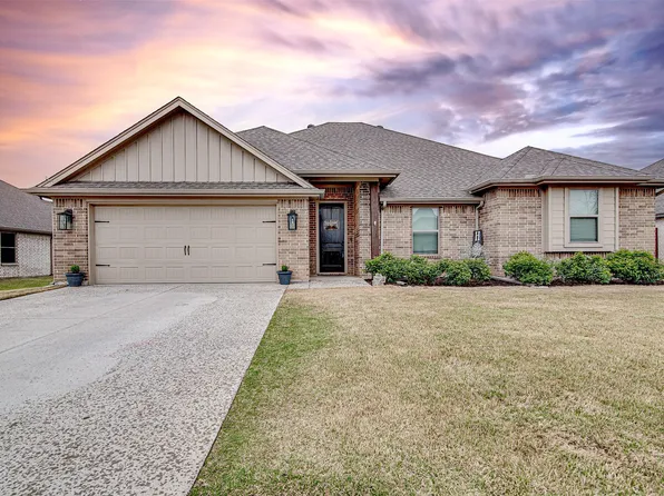 211 Rees Ave, Godley, TX 76044