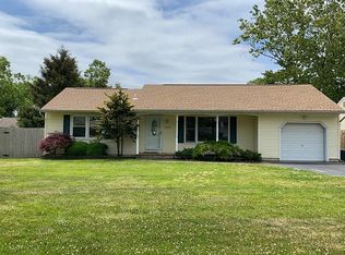 425 Lake Barnegat Dr N, Forked River, NJ