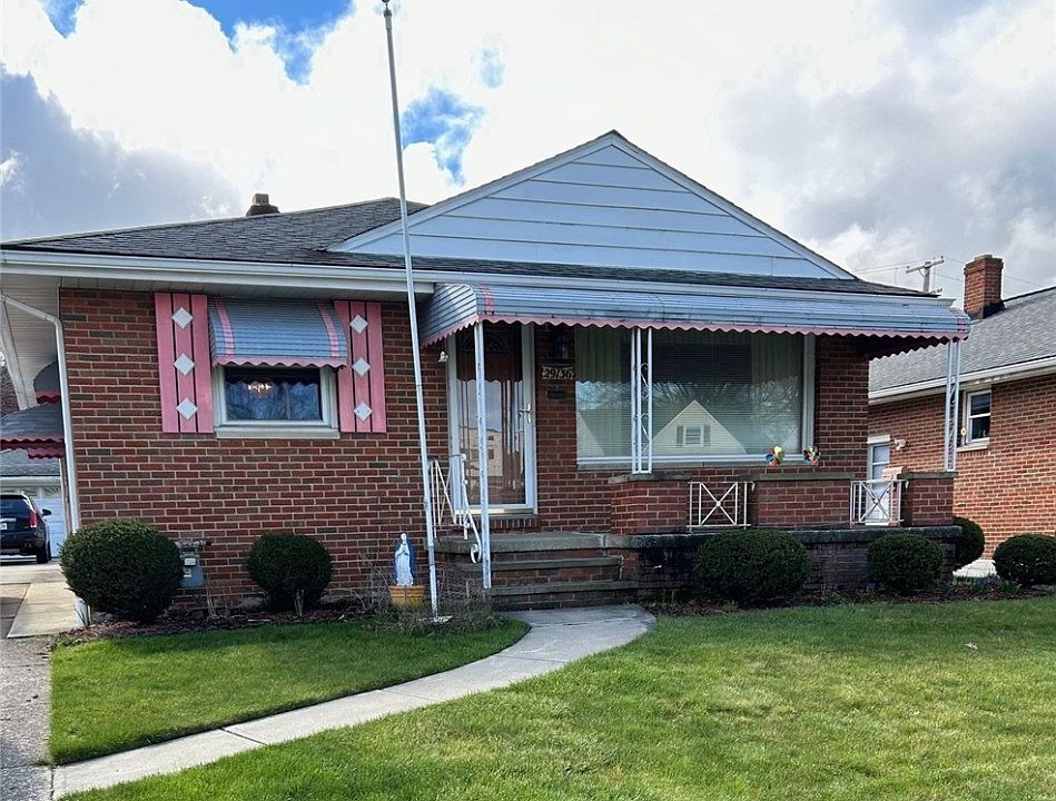 1st image of 29136 Homewood Dr