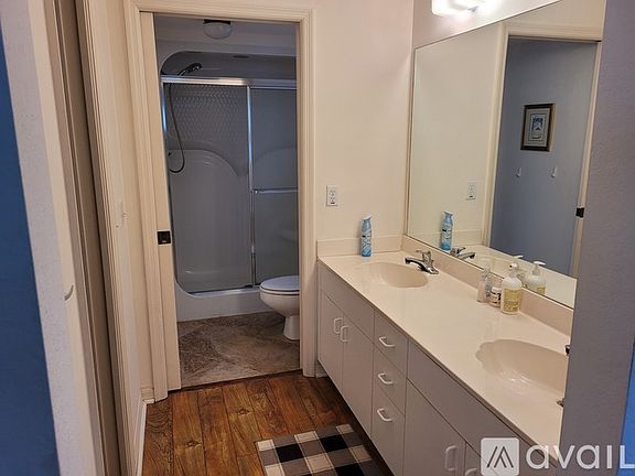3rd image of 516 Belina Dr #7