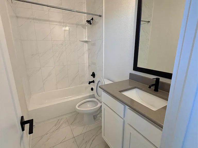 8604 Torrita Dr — Photo 16