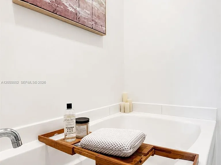 500 Brickell Ave #1805 — Photo 12