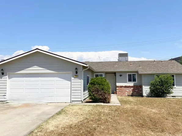121 Whittier Court, Exeter, CA 93221