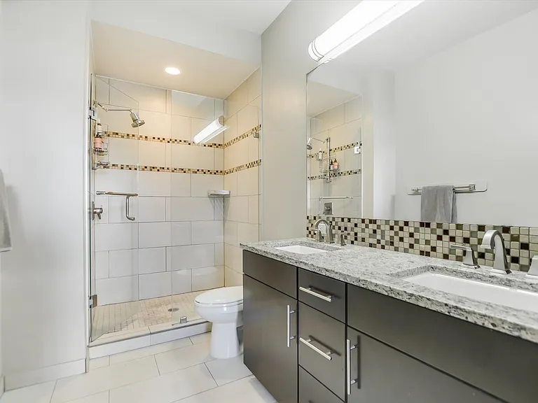 1320 Robert Browning St #109 — Photo 8