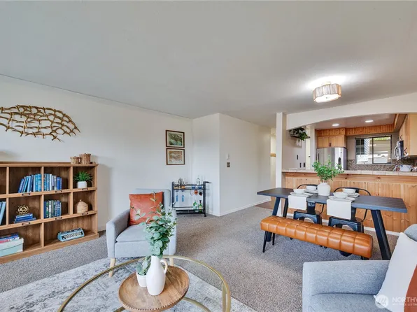 4891 76 Street SW #C301, Mukilteo, WA 98275