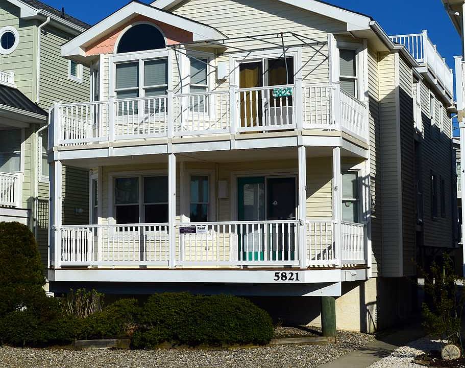 1st image of 5823 West Ave