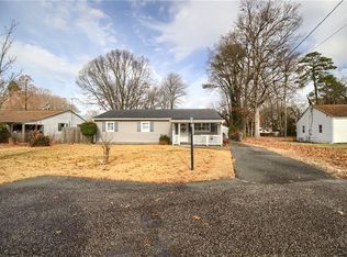 515 Fox Hill Rd, Hampton, VA 23669