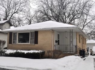 1006 Duncan Ave, Elgin, IL 60120