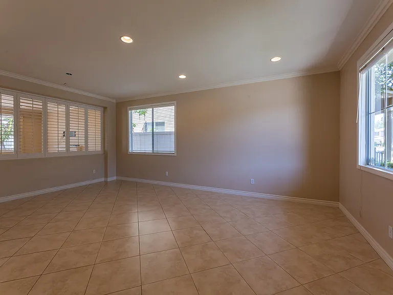 14 Monument Pl — Photo 50
