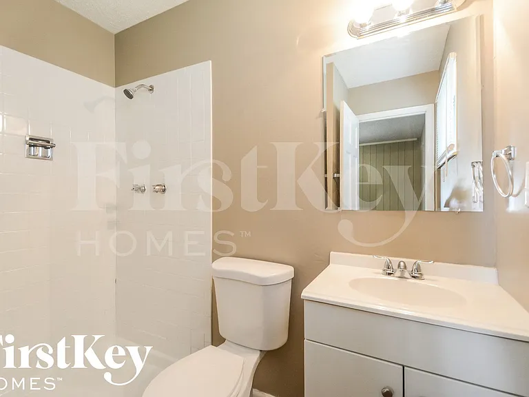 6176 Silver Fox Dr — Photo 9