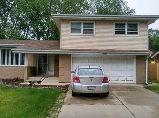 15239 Ingleside Ave, South Holland, IL 60473