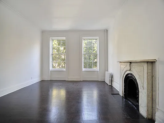 Sold by Sotheby's International Realty | media 14