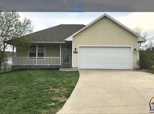 3435 NW 39th Ct, Topeka, KS 66618