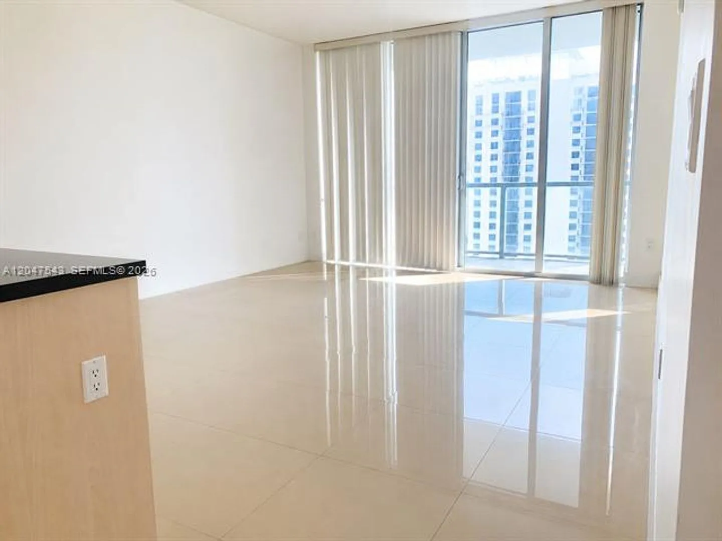 1111 SW 1 Ave # 3124-N, Miami, FL 33130 — Photo 4