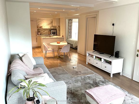3rd image of 1174 Yonge St #301