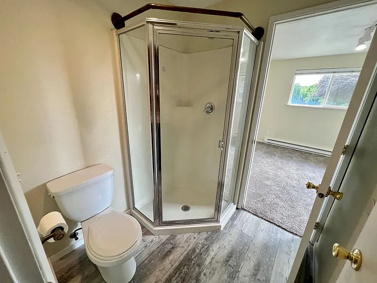 1707 College Pl — Photo 16
