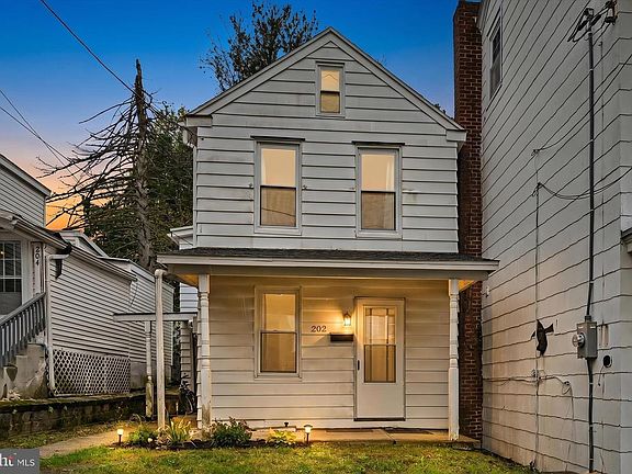 4th image of 202 S Margaretta St