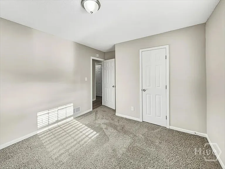 1380 Colony Hill Ct — Photo 15