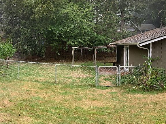 2nd image of 11622 Elder Ave SW