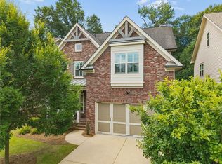 111 Spur Ln, Alpharetta, GA 30009