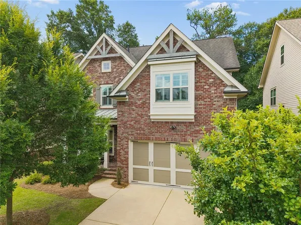 111 Spur Ln, Alpharetta, GA 30009