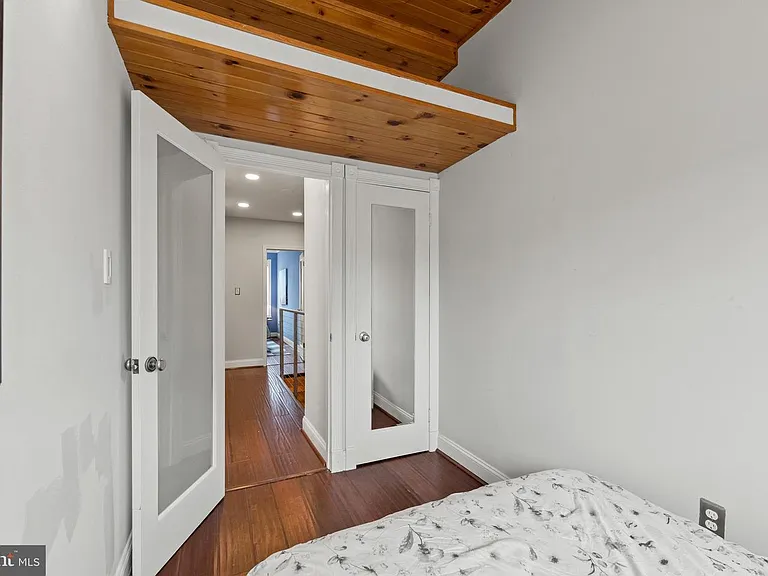 2223 12th Pl NW — Photo 16