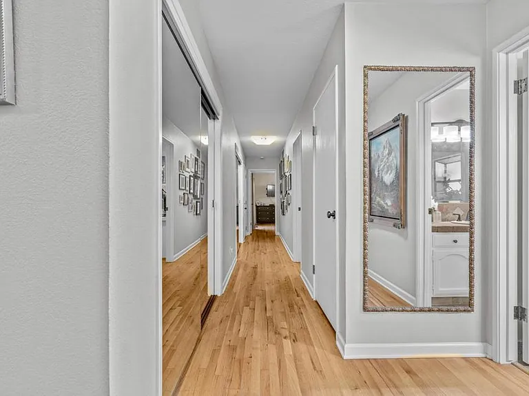 510 Northgate Dr — Photo 25
