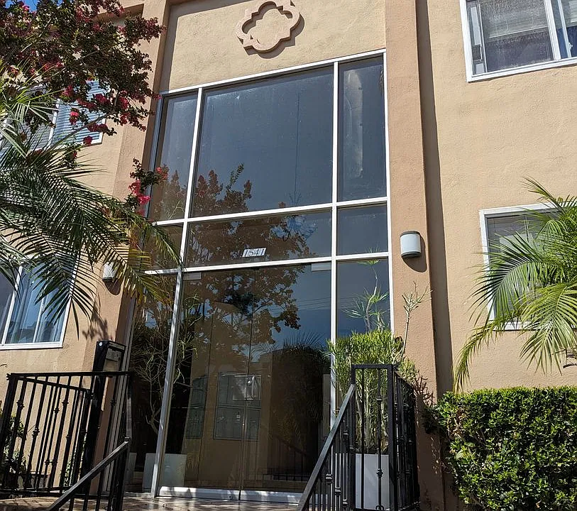 1541 N Formosa Ave
