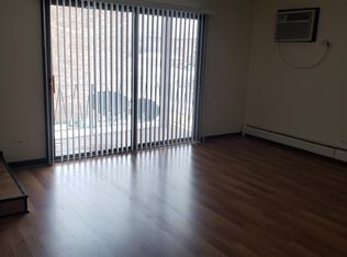 15705 Reynolds Ln APT 2BL, Oak Forest, IL 60452