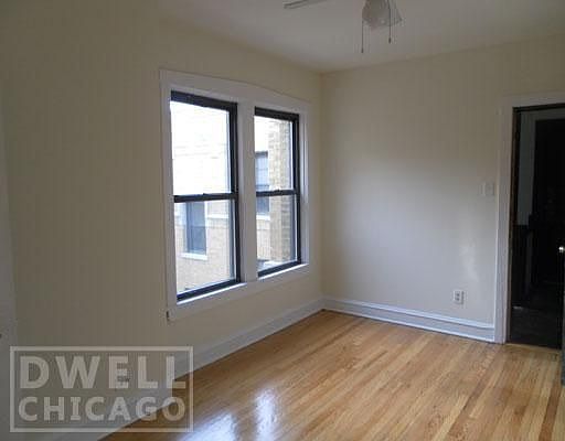 4th image of 2647 N Spaulding Ave #2649.5-3S