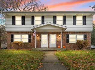 1542 Whiterock Ave #1544, Waukesha, WI 53186