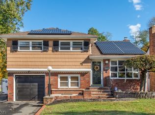 84 Raymond Ave, Plainfield, NJ 07062