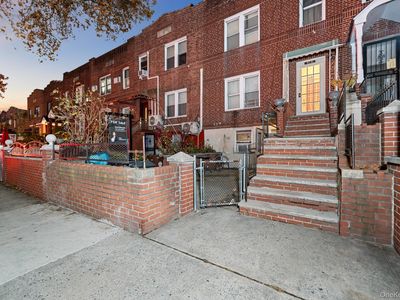 51-51 48th Street, Woodside, NY, 11377