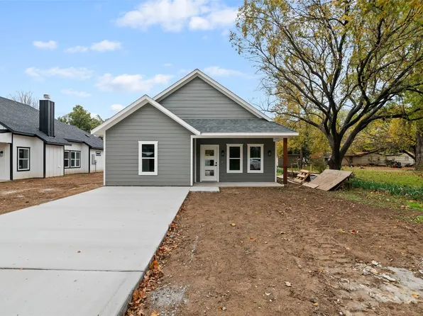 205 Owens St, Bridgeport, TX 76426