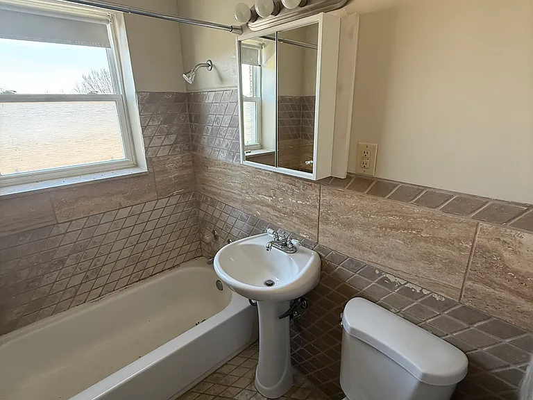 Full bathroom