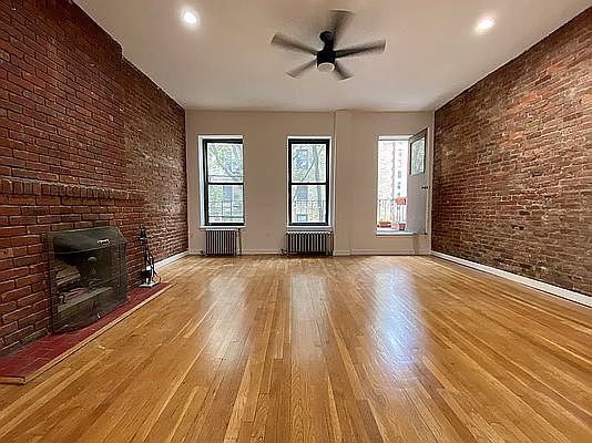 1st image of 119 W 92nd St APT 3