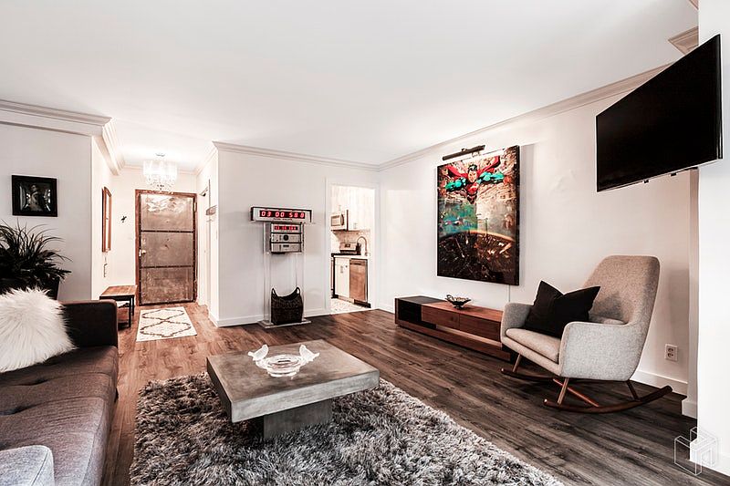 1st image of 60 Sutton Pl S #7FN