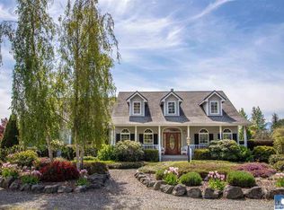 211 Williamson Rd, Sequim, WA 98382