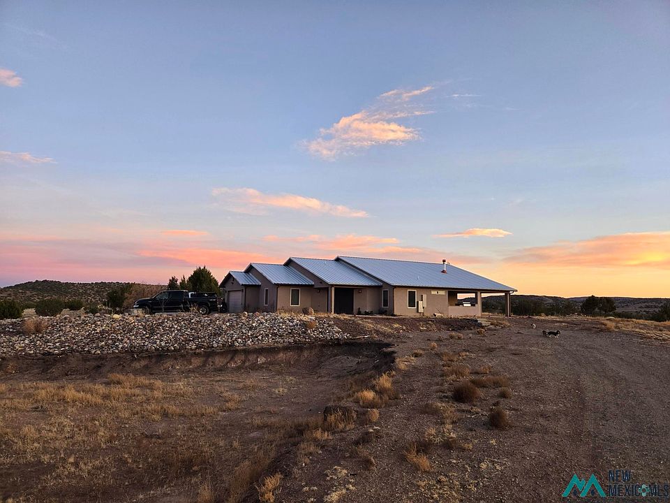 1st image of 4 Silver Bar Ranch Rd