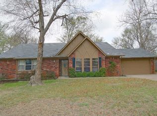 908 W Glenwood St, Broken Arrow, OK 74011