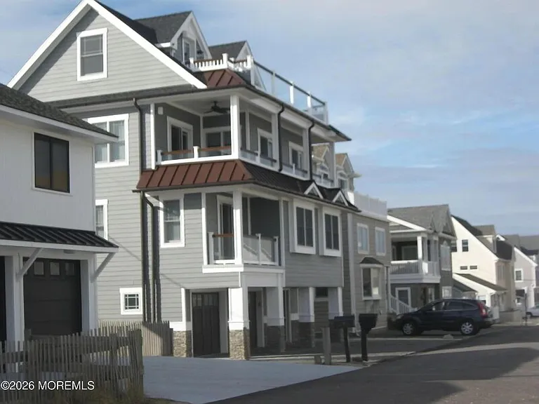 15 S Surf Rd — Photo 23