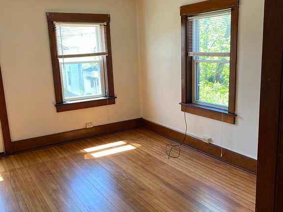 5th image of 100 Spruce St #3